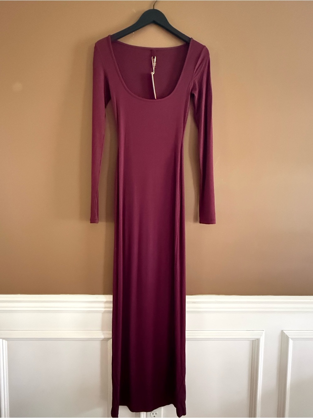 SKIMS Soft Lounge Long Sleeve Dress Ribbed Scoop-Neck Burgundy (Bordeaux) NWT